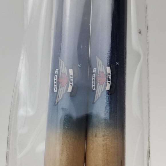 Winnipeg Jets Official NHL Woodrow Drum Sticks - Picture 8 of 12